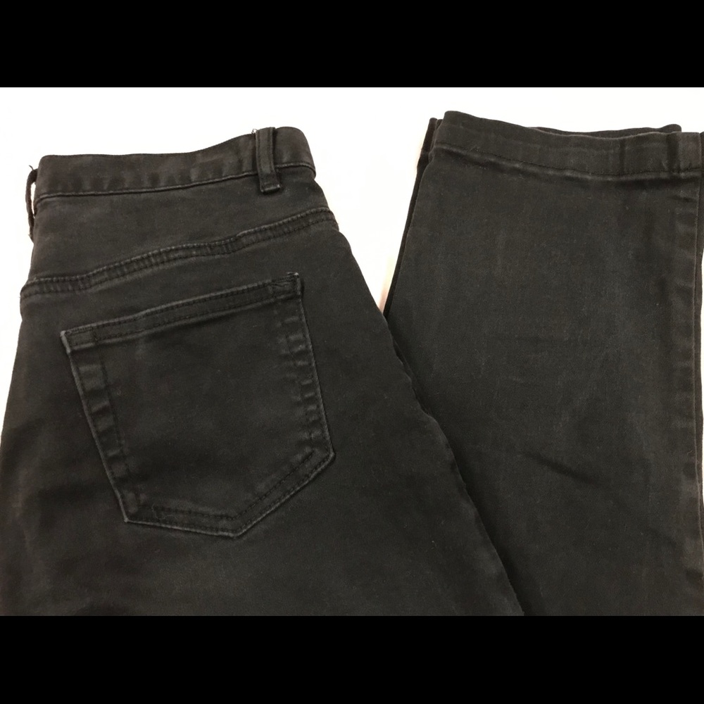 Brandy Melville Straight Cut Black Jeans - Size 2